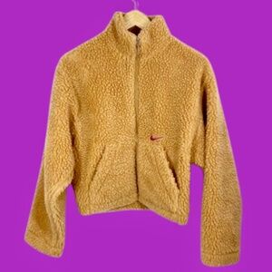 NIKE SWOOSH SHERPA FLEECE WOMEN'S JACKET XS WORN ONCE